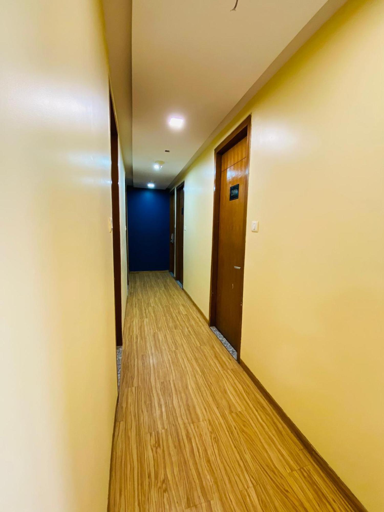 Hotel Arton Regency Near Terminal 2 Airport Mumbai Exterior photo
